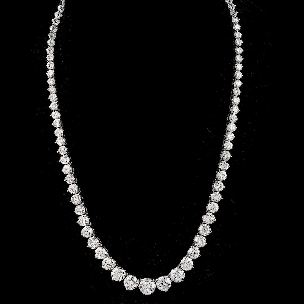 Appraisal: Very Fine ct TW Diamond Riviera Necklace Very Fine Approx