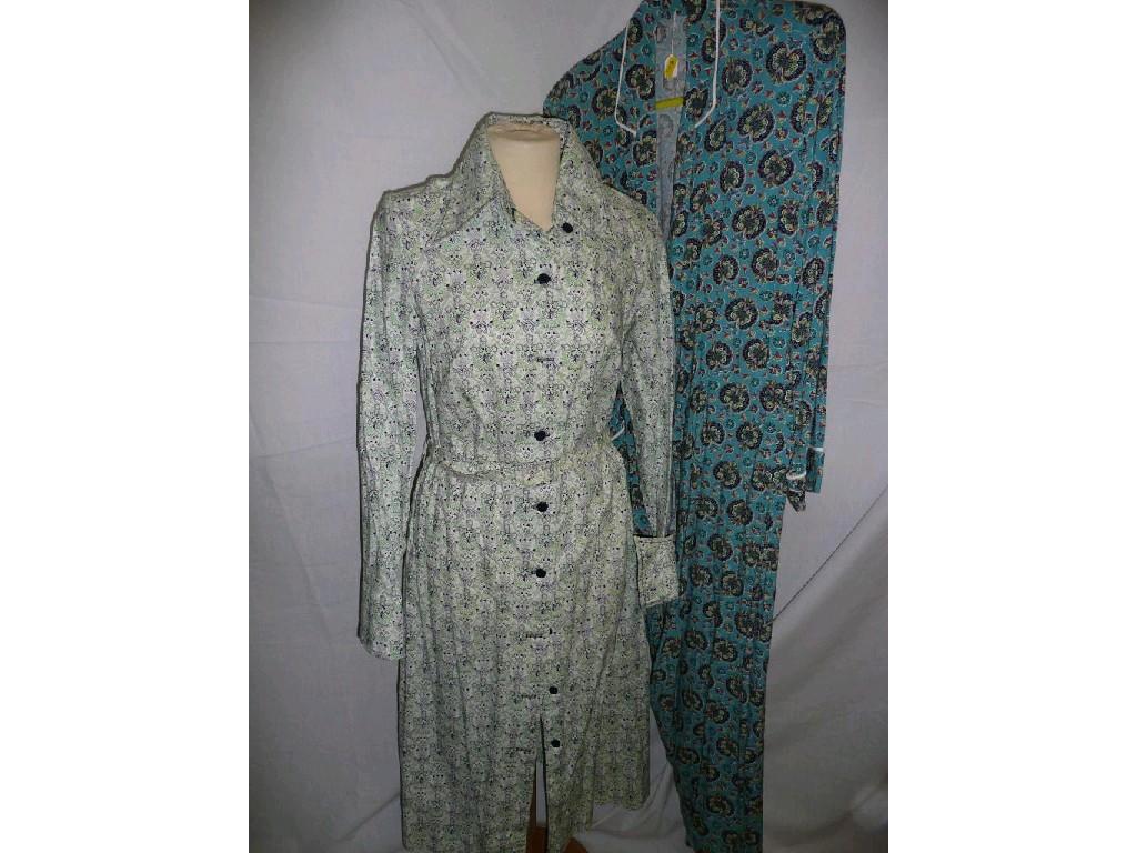 Appraisal: Horrockes Fashion' - a summer cotton dress in green navy