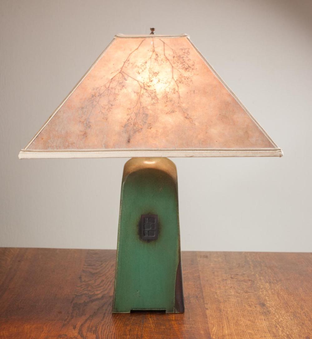 Appraisal: SUE JOHNSON CUSTOM ART POTTERY TABLE LAMP WITH SHADE Sue