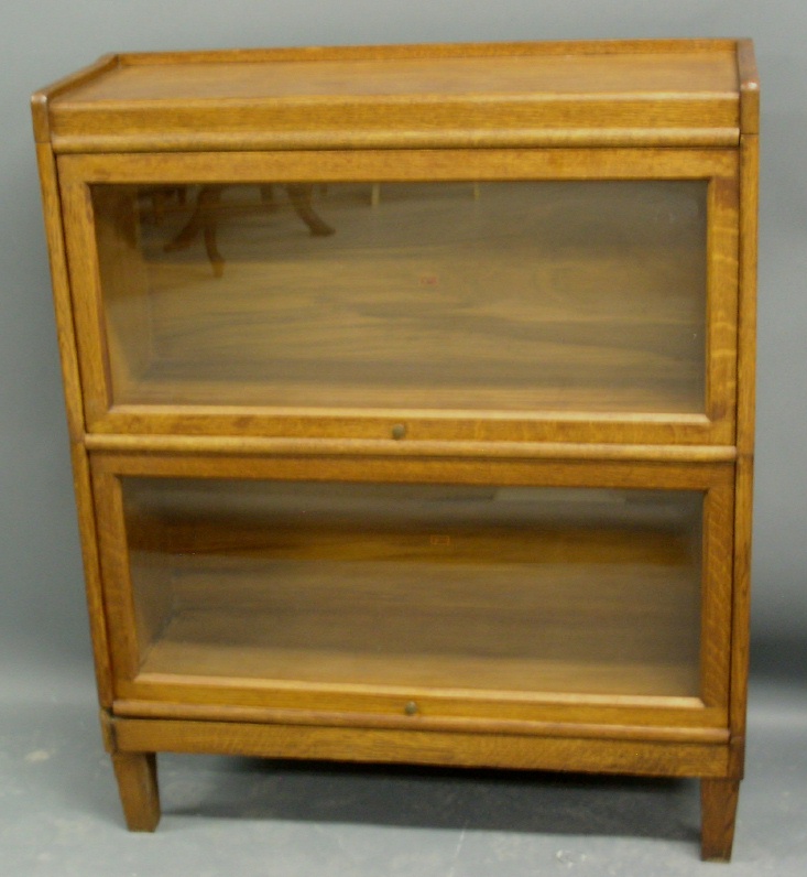 Appraisal: Weis two-part barrister s oak bookcase h x w x