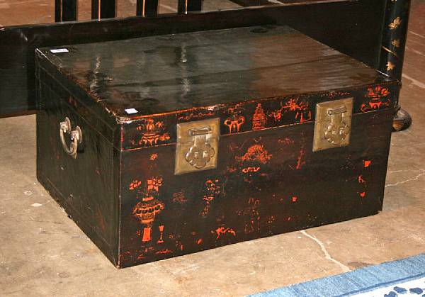 Appraisal: A Chinese lacquered pigskin trunk