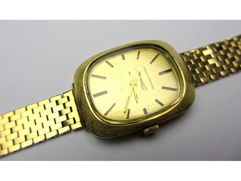 Appraisal: A gents mid th century ct gold Girard Perregaux wrist