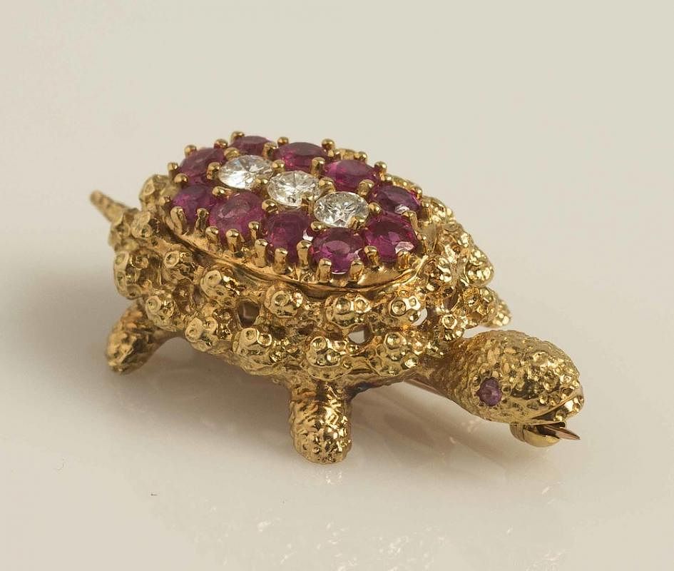 Appraisal: Ruby Diamond k Turtle Brooch k gold turtle brooch set