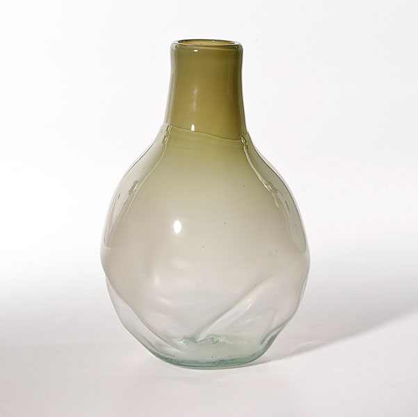 Appraisal: Dale Chihuly American b An early blown glass vase having