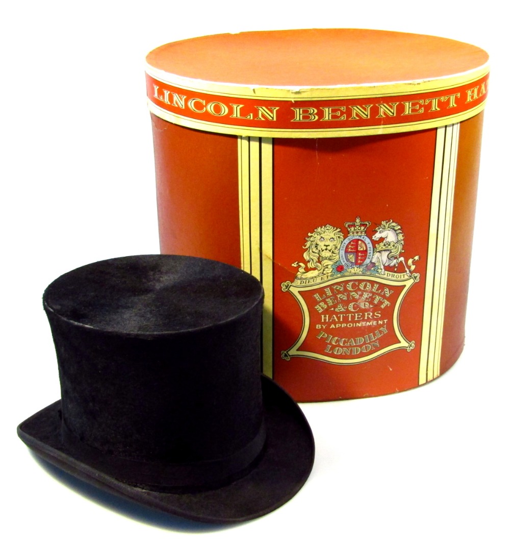 Appraisal: An early thC Lincoln Bennett beaver skin top hat in