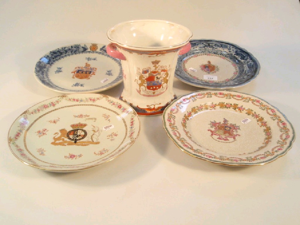 Appraisal: A selection of reproduction modern Chinese armorial plates and vase