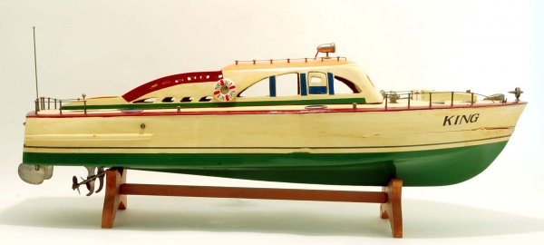 Appraisal: Ito battery operated King cabin cruiser Painted wood with metral