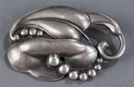 Appraisal: Art Nouveau sterling pin with floral and leaf design in