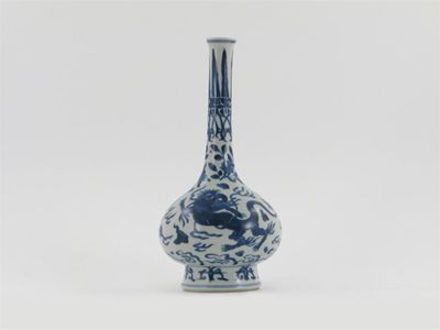 Appraisal: A Chinese blue and white bottle vase painted with two