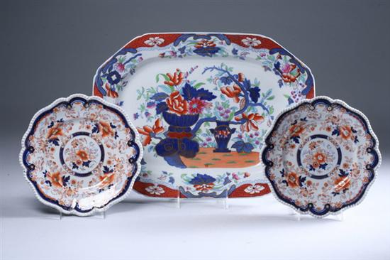 Appraisal: PIECES ENGLISH IRONSTONE Twelve Imari decorated luncheon plates Stone China