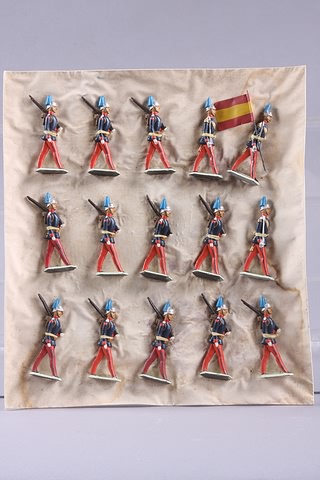 Appraisal: Set of semi-round figures by unknown manufacturer original box damaged