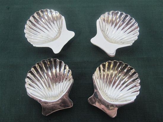 Appraisal: SET MEXICAN STERLING SILVER NUT DISHES Four shell form with