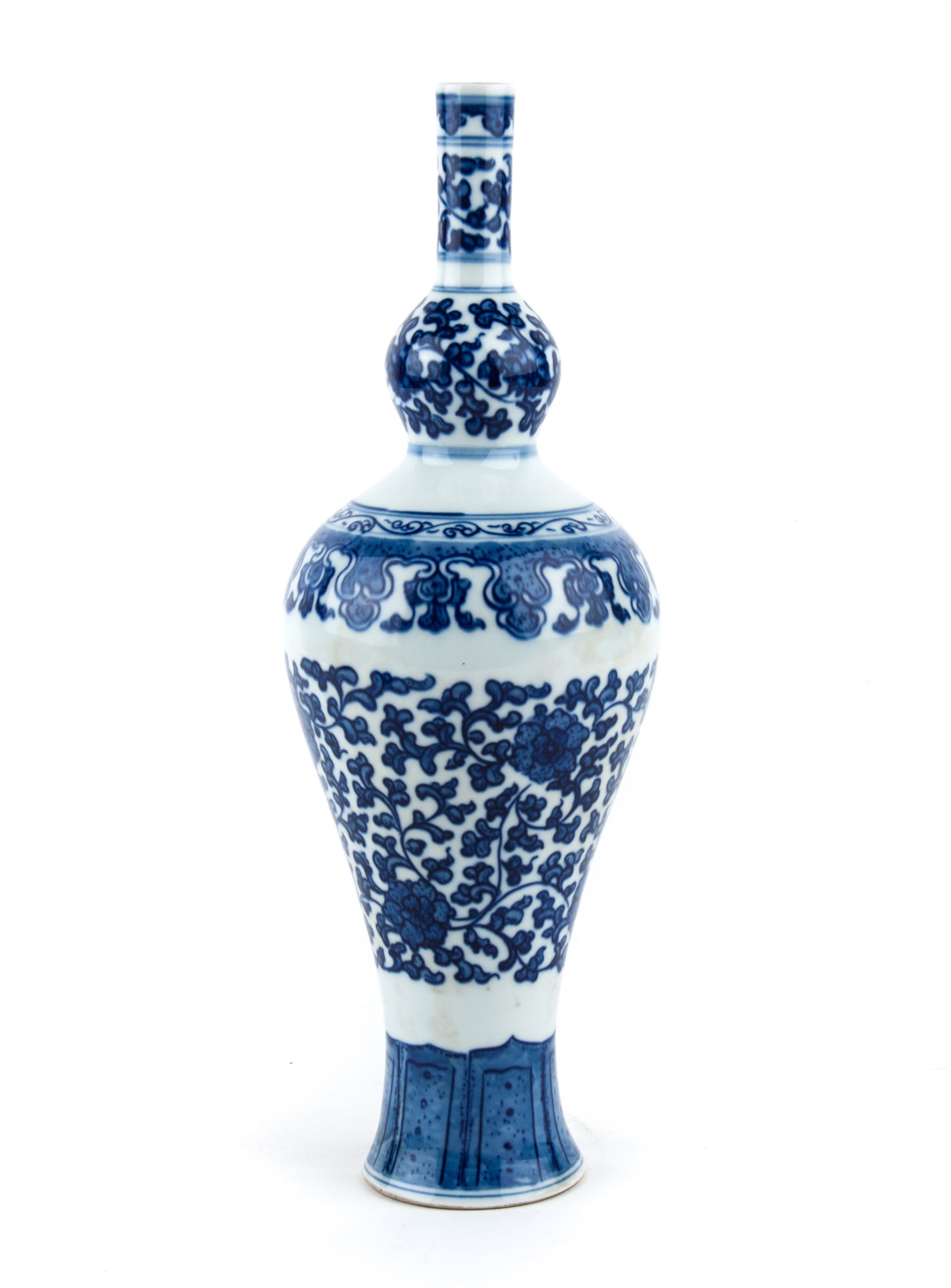 Appraisal: Chinese double-gourd Ming style vase blue and white floral and