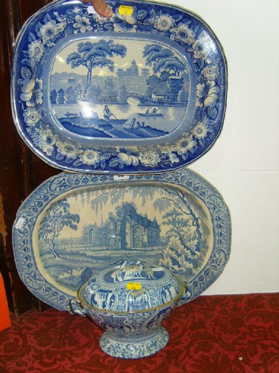 Appraisal: A th century Davenport meat plate with blue and white