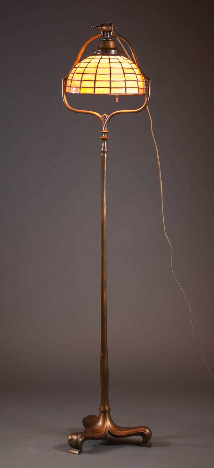 Appraisal: A HANDEL FLOOR LAMP The Handel Company Meriden Connecticut early