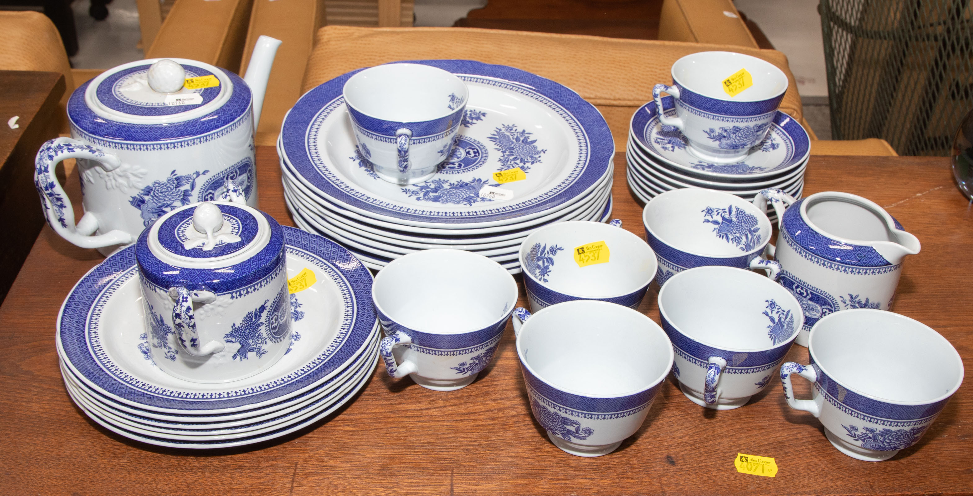 Appraisal: SPODE FITZHUGH PARTIAL DINNER SERVICE Modern comprising about pieces