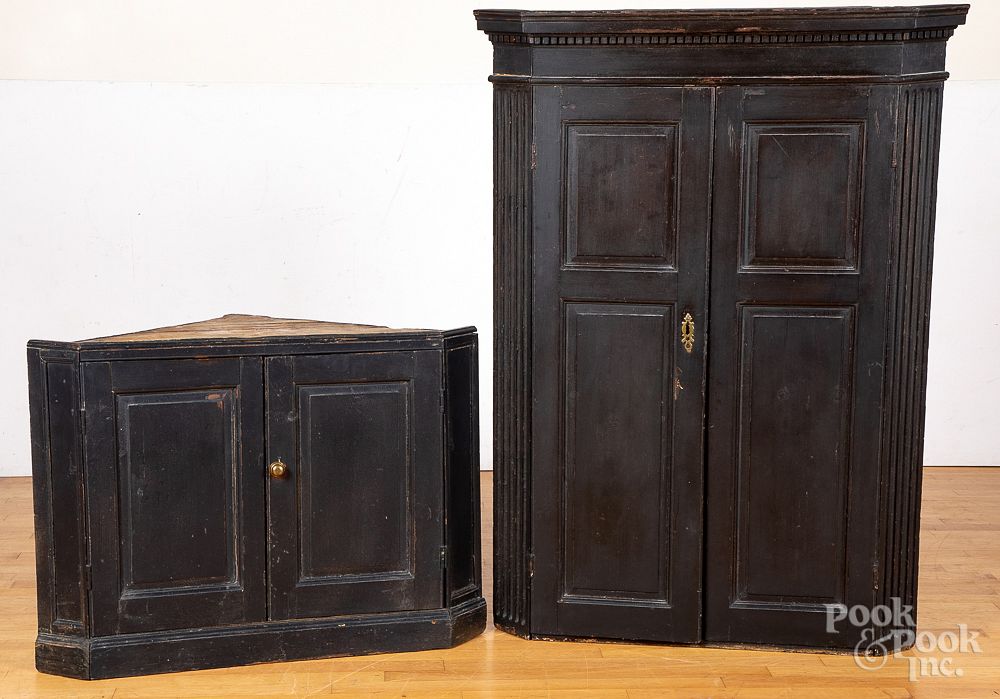 Appraisal: English painted pine two-part corner cupboard English painted pine two-part