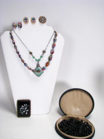 Appraisal: Nice selection of vintage jewelry and watches including gold-filled Victorian