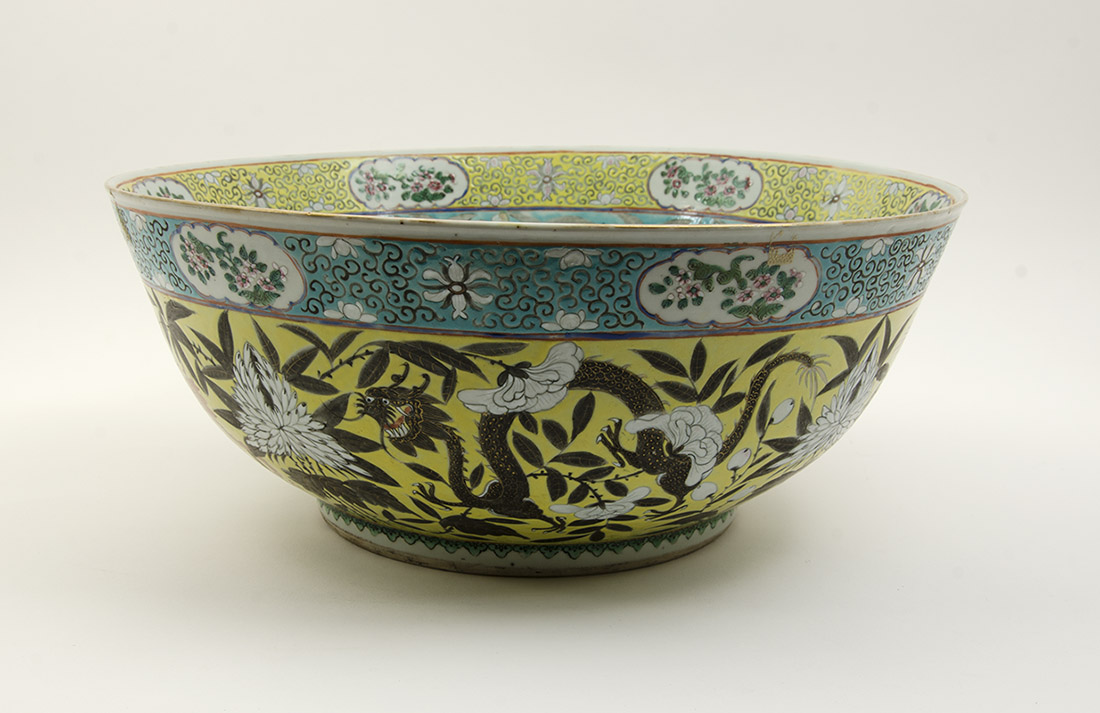 Appraisal: LARGE CHINESE FAMILLE JAUNE CENTER BOWL Interior with yellow flora