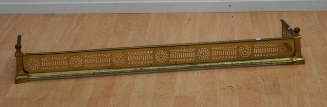 Appraisal: An early th century brass fender