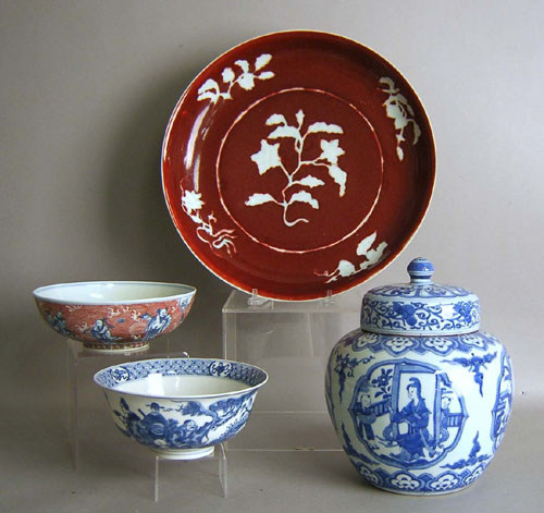 Appraisal: Four pcs of Contemporary Chinese porcelain tallest - h