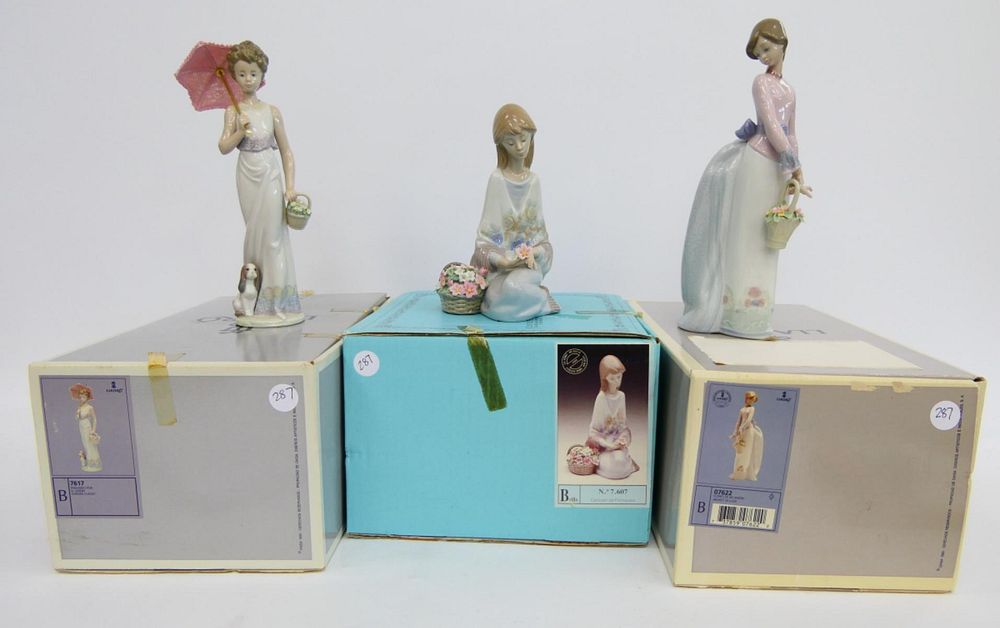 Appraisal: LLADRO PORCELAIN FIGURAL GROUP LLADRO PORCELAIN FIGURAL GROUP largest measures