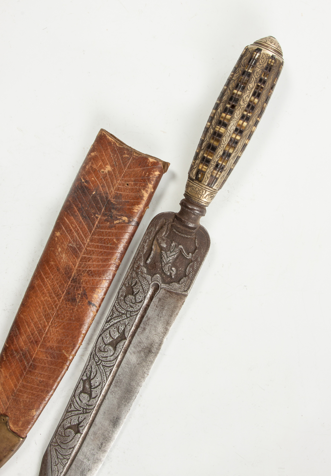 Appraisal: Early Italian Hunting Knife Late th early th cent Engraved