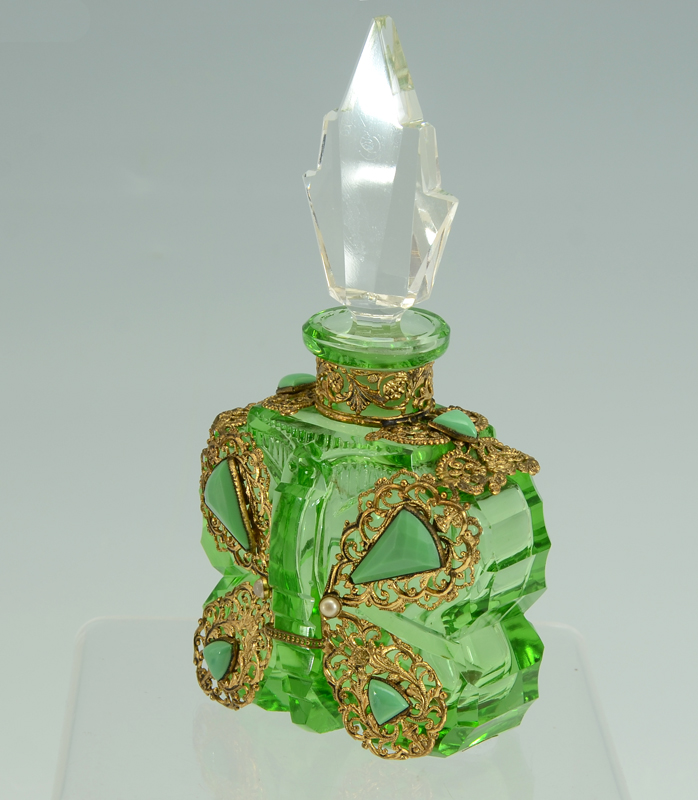 Appraisal: MORLEE JEWELED GREEN GLASS BUTTERFLY PERFUME BOTTLE Figural butterfly green