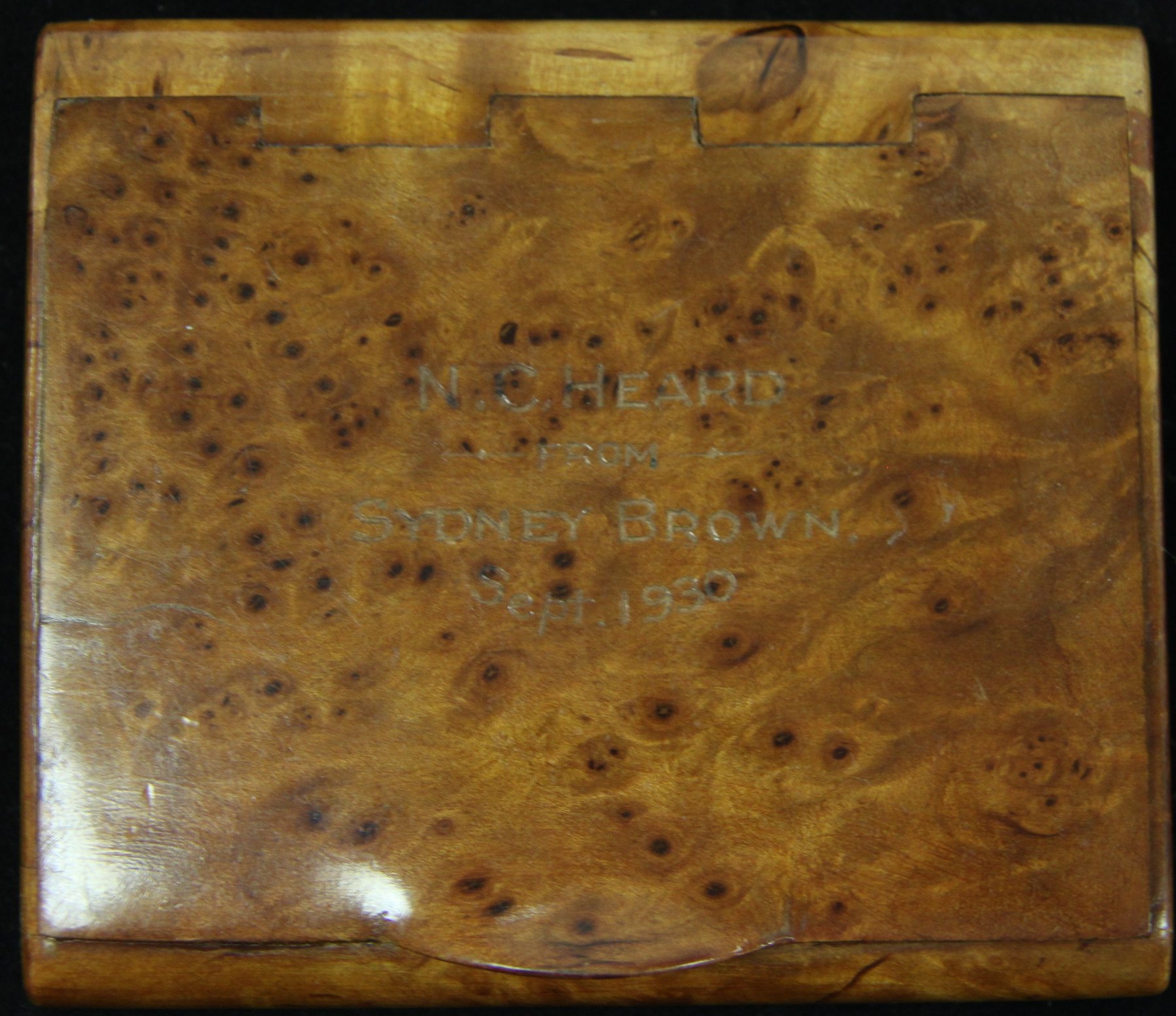 Appraisal: A burr wood snuff box inscribed N C Heard from