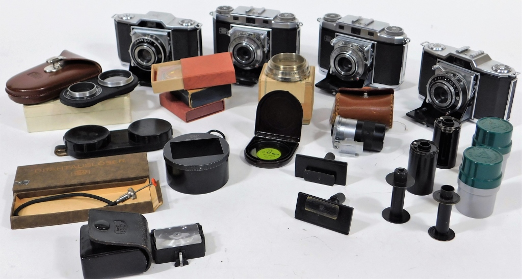 Appraisal: GROUP OF ZEISS IKON CONTINA FOLDING CAMERAS Group of Zeiss