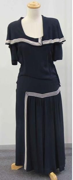 Appraisal: Afternoon dress in sailor style in navy crepe with striped