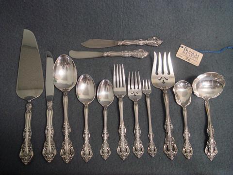 Appraisal: pcs Oneida Michelangelo sterling silver flatware w box c o