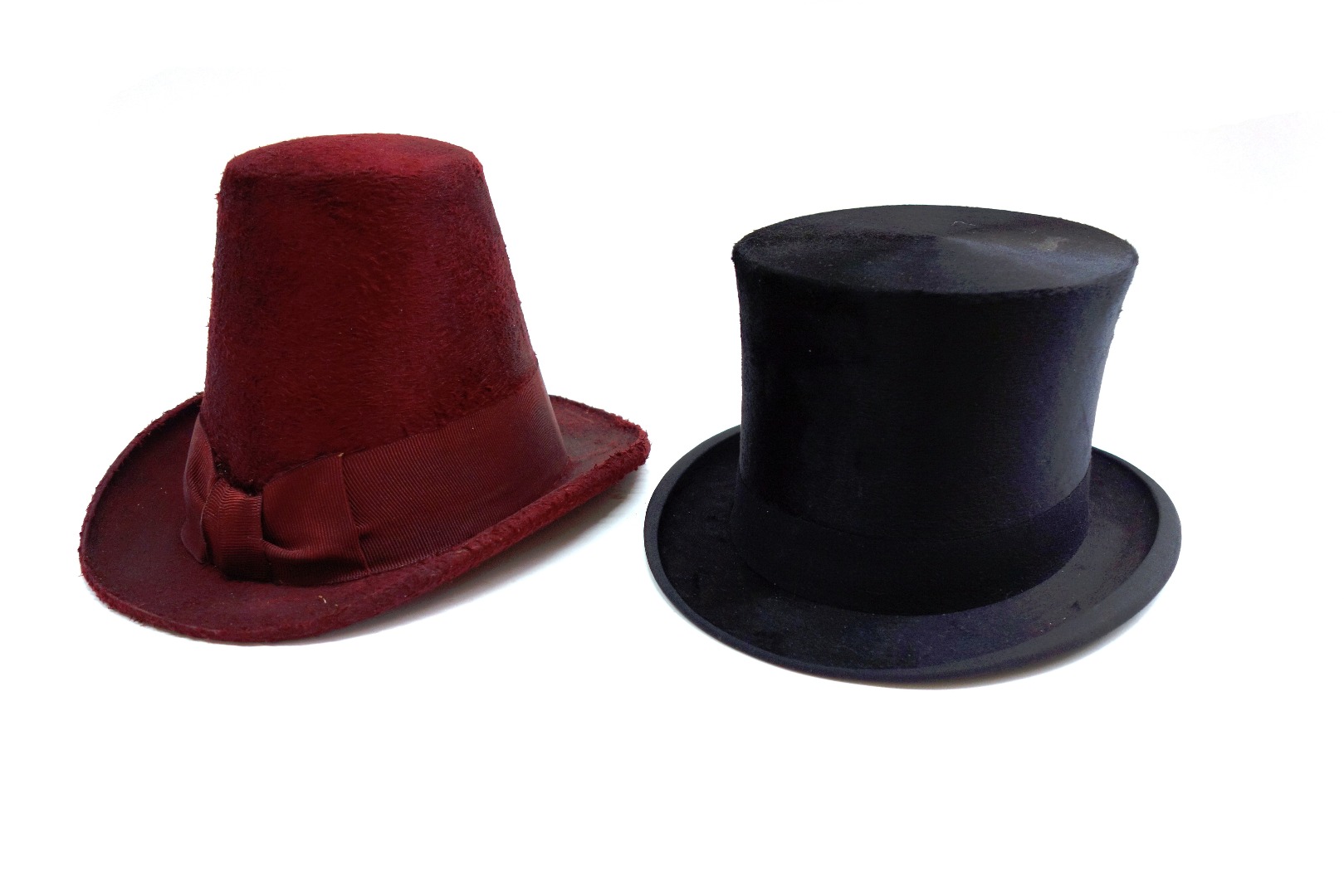 Appraisal: A black brushed silk top hat by Lincoln Bennett Co