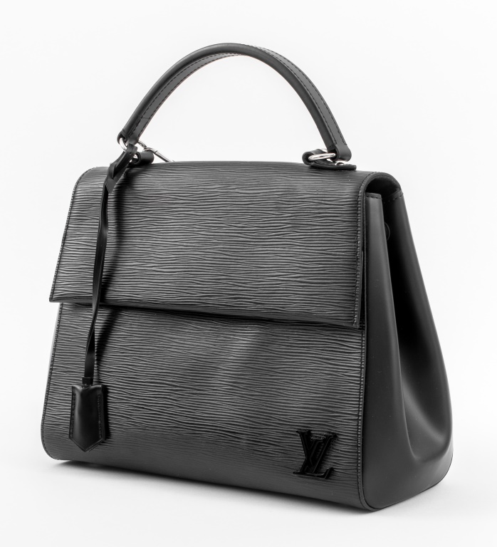 Appraisal: LOUIS VUITTON BLACK EPI LEATHER CLUNY PURSE Louis Vuitton Cluny