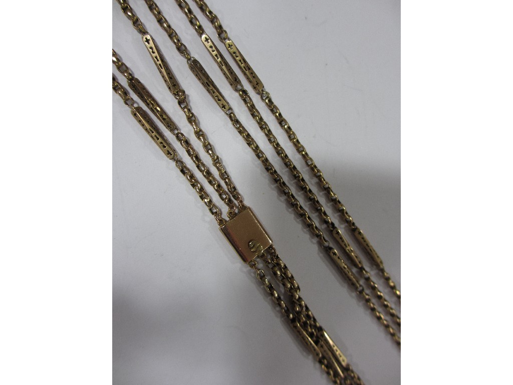 Appraisal: Nine carat gold triple neckchain with belcher links spaced by