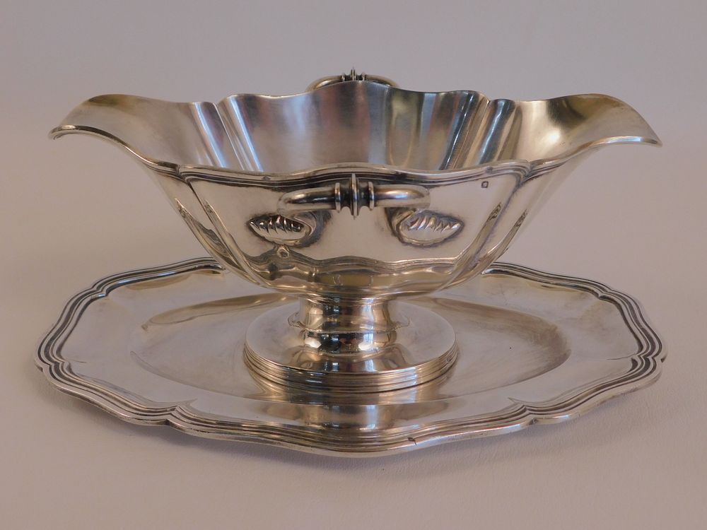 Appraisal: ANTIQUE FRENCH SILVER SAUCE BOAT Antique French silver sauce or