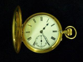 Appraisal: A gentleman's ct gold slim line half hunter pocket watch