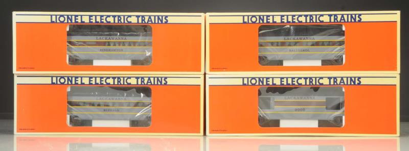 Appraisal: Set includes No Erie Lackawanna PA- A-A set No baggage