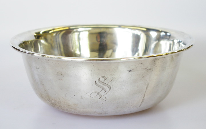 Appraisal: Manchester Silver Company Sterling Silver Serving Bowl in the Early