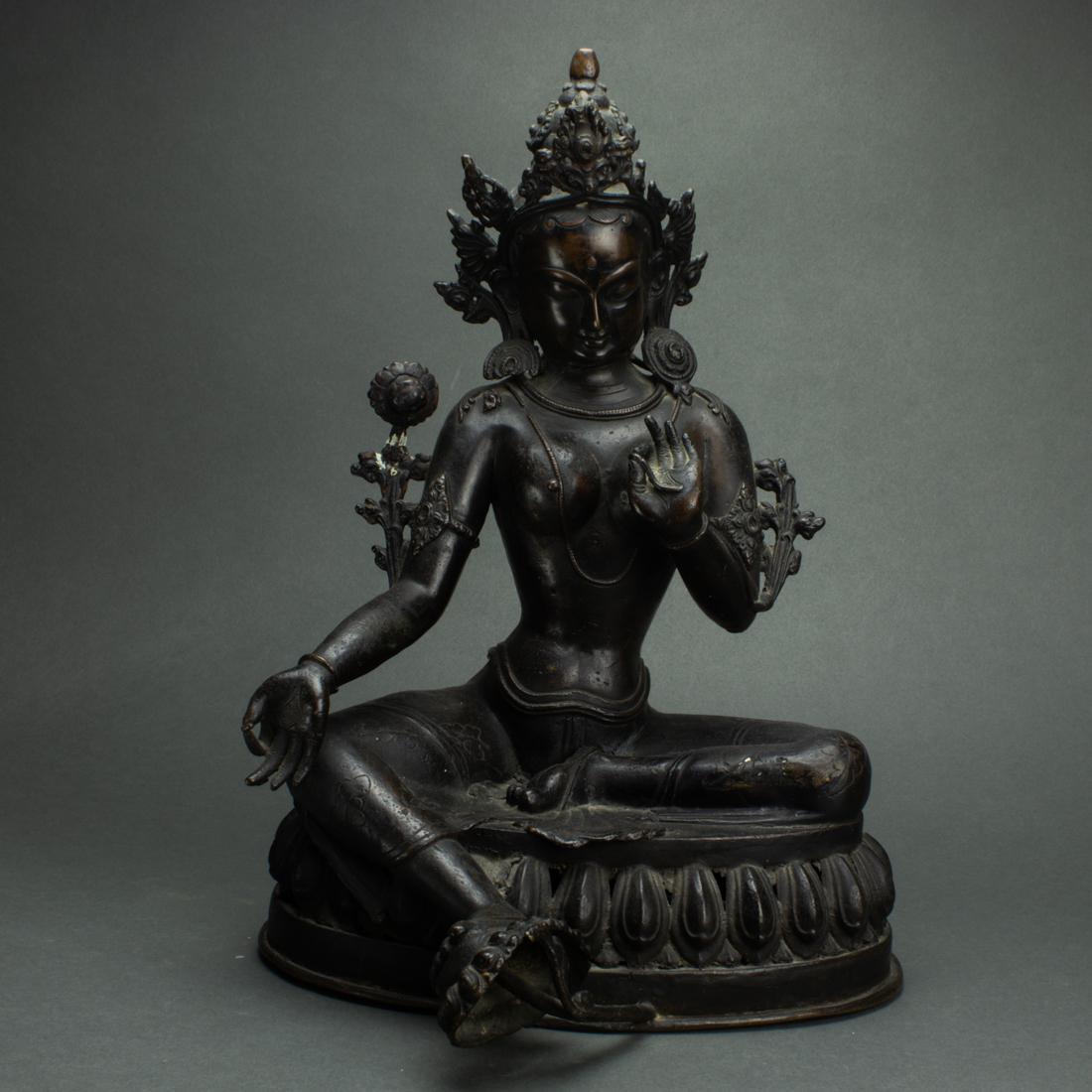 Appraisal: HIMALAYAN BRONZE FIGURE OF TARA Himalayan bronze figure of Tara