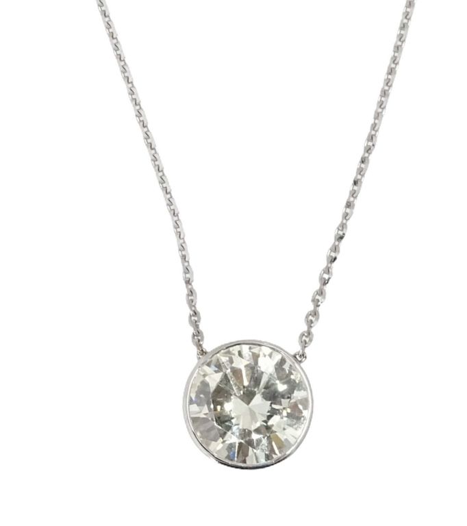 Appraisal: ct Round Brilliant Diamond Pendant Necklace ct Round Brilliant Diamond