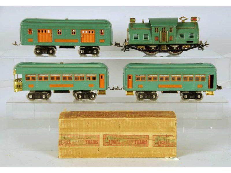 Appraisal: Lionel Standard Gauge Tinplate Passenger Train Description Includes E-engine Pullman