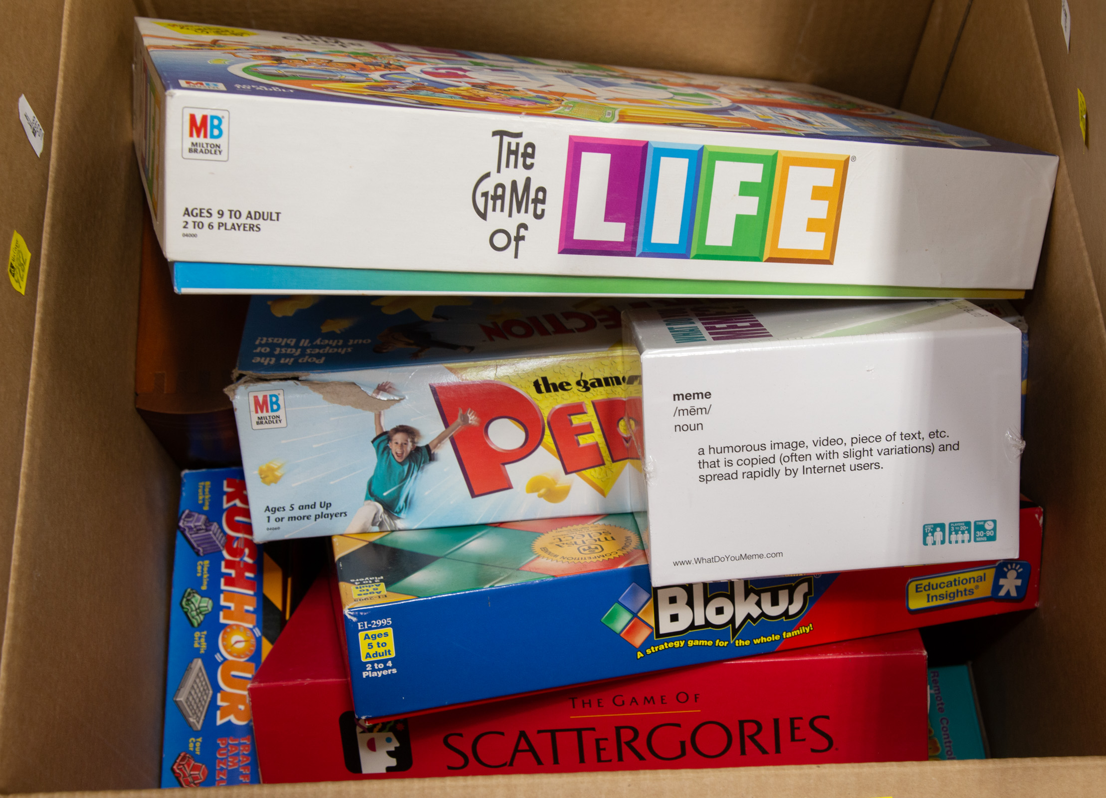 Appraisal: SELECTION OF BOARD GAMES TOYS Includes The Game of Life