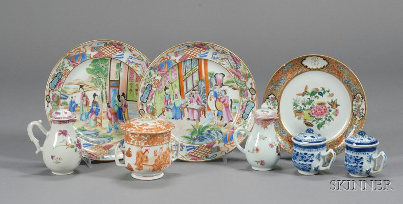 Appraisal: Eight Chinese Export Porcelain Items th century including two Rose