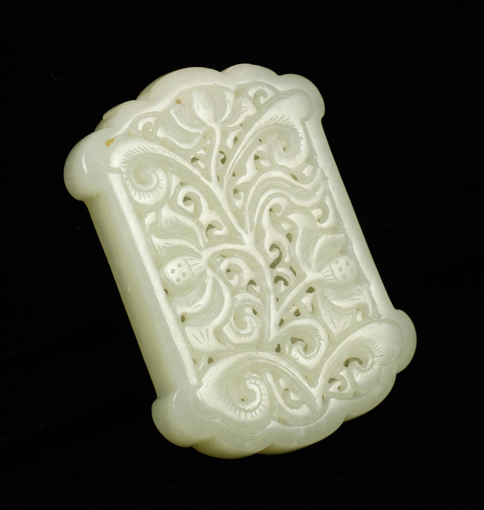 Appraisal: - Chinese Carved Jade Censer Box Carved jade censer box