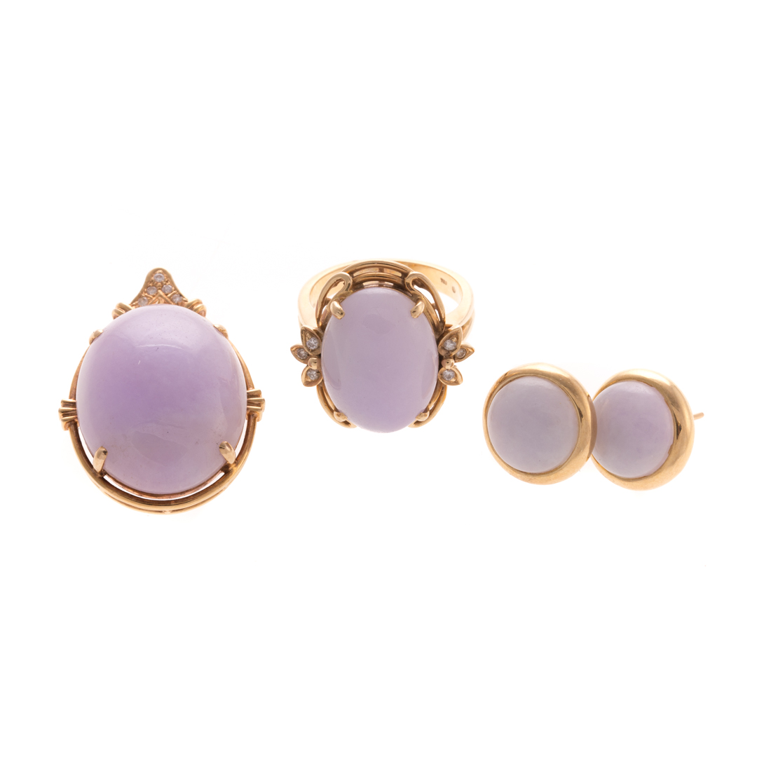 Appraisal: A Lady's Lavender Jade Suite in K K K yellow