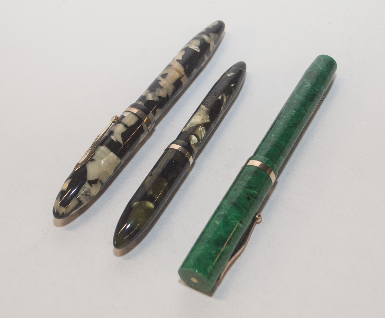 Appraisal: Three Sheaffer fountain pens circa s Condition Comments added on