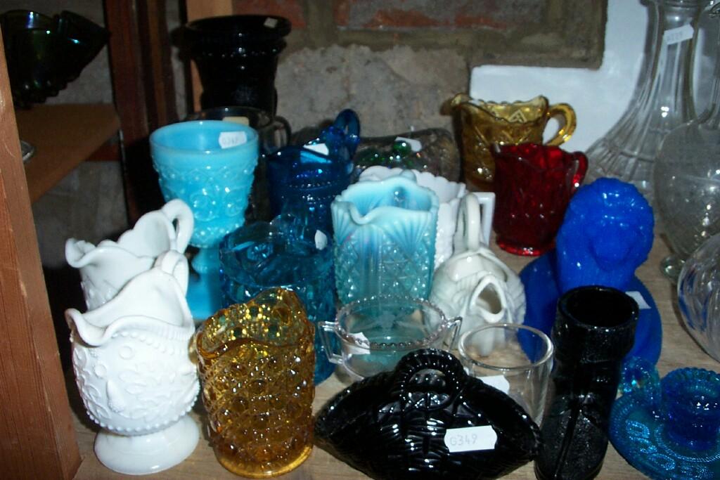 Appraisal: An interesting collection of Victorian pressed glassware including a blue