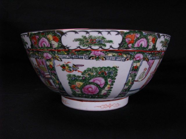 Appraisal: Imari rose Medallion porcelain hand painted console bowl depicting oriental