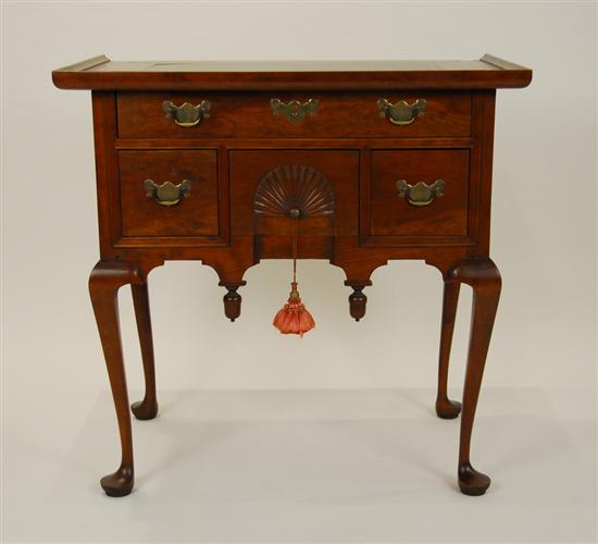 Appraisal: QUEEN ANNE STYLE MAHOGANY DRESSING TABLE Eldred Wheeler maker with